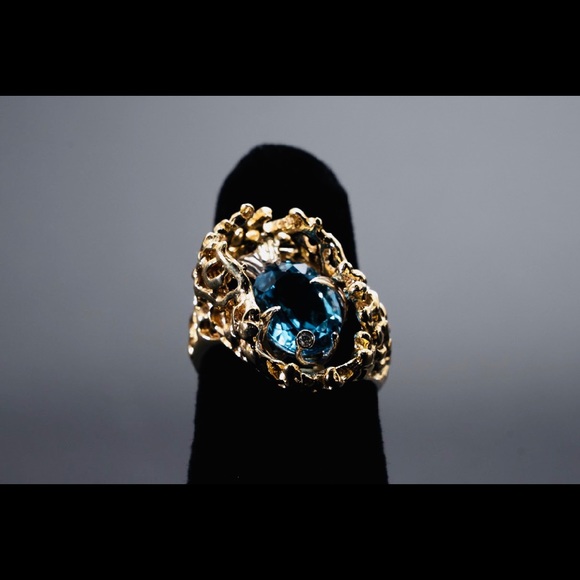 Blue Topaz Fish and 14k Gold Ring - Picture 4 of 5